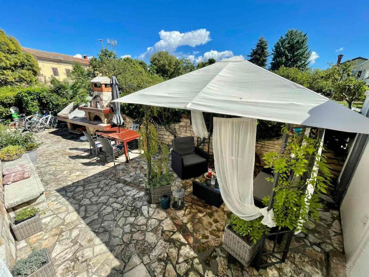 Apartments Villa Herak Porec Esterno foto