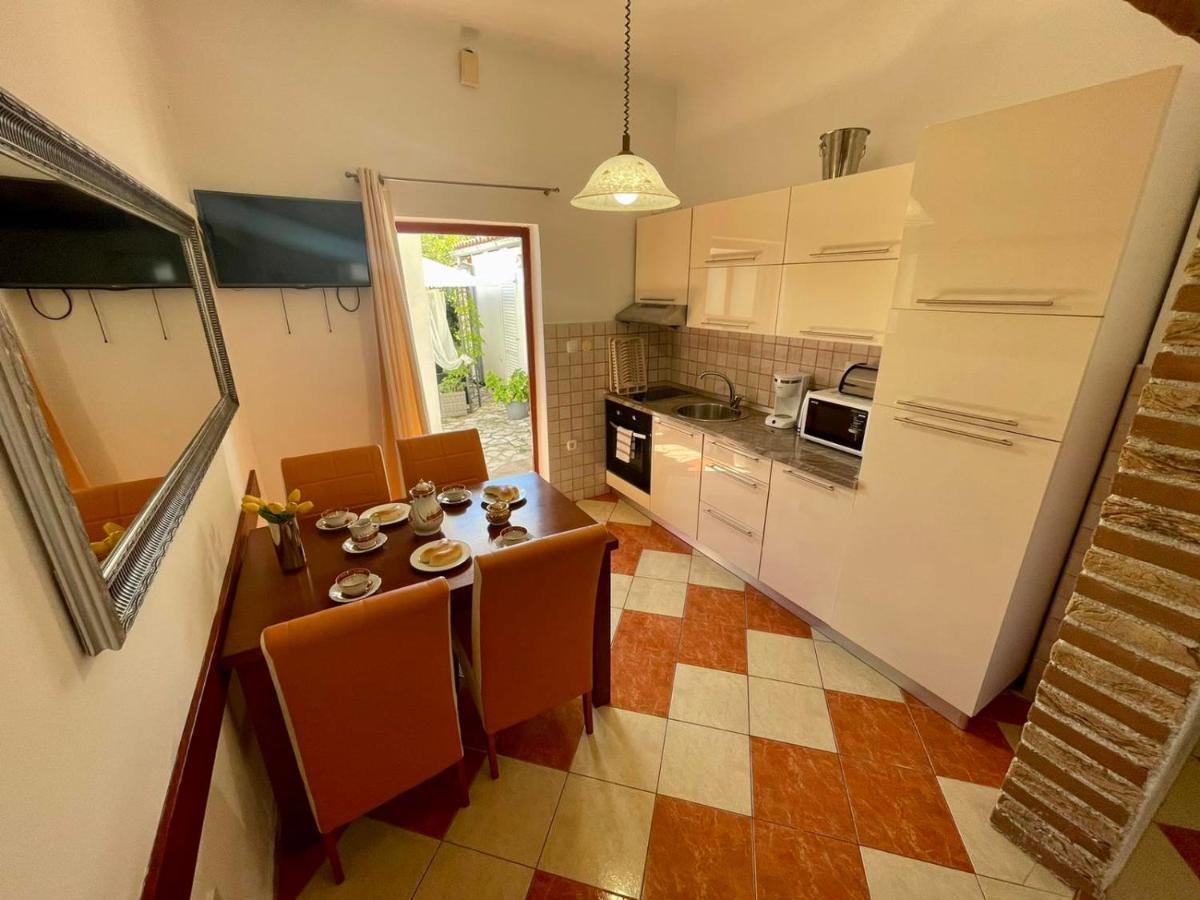 Apartments Villa Herak Porec Esterno foto